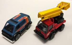lot 129 image: 1970s Tonka Dies Cast Van w Working Back Door & Tonka Cherry Picker Truck