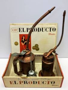 lot 131 image: Old Cigar Box with Vintage Oilers   Plews # N-1105, Golden Rod & Unknown Oiler