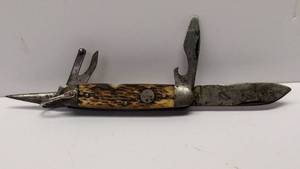 lot 154 image: Vintage USMC Bone Handle Pocket Knife WW2  Imperial