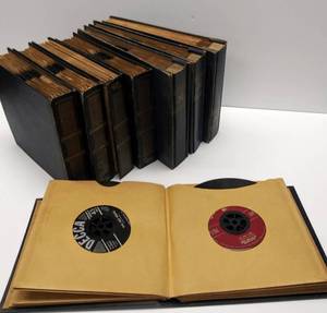 lot 196 image: Vintage 45s In Storage Albums  90 Total