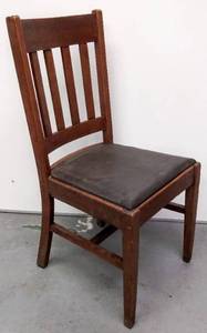 lot 87 image: Vintage Slat Back Chair