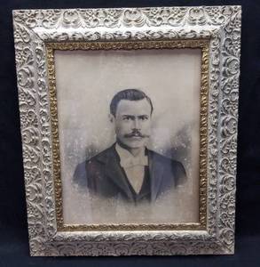 lot 9 image: 28 Tall Old Framed Photo