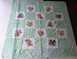 lot 39 image: Light Green Vintage Quilt  Flowers Appears to be with Artex Paint