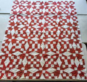 lot 41 image: Red & White Quilt
