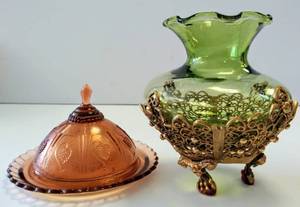 lot 327 image: Strawberry Pattern Amber Glass  Covered Butter Dish Dome  Depression Era  Bonus