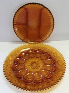 lot 339 image: Vintage Tiara Amber Glass  Sandwich & Deviled EggRelish Platter  Bonus
