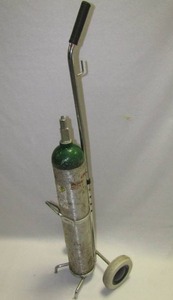 lot 5834 image: Adjustable Oxygen Tank Cart and Dolly w Cylinder