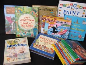 lot 5849 image: 21 Childrens Books