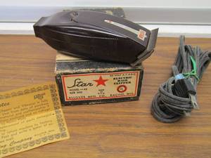 lot 5852 image: Vintage Star Hair Electric Clipper Set Model 48 W Box