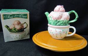 lot 5476 image: NIB  Tea For One Set & More