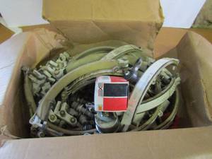 lot 5704 image: Material Lot- Band Straps