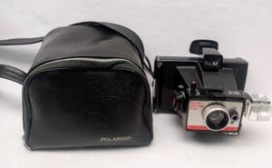lot 5983 image: Vintage Polaroid Camera  Super Shooter Plus  WCase