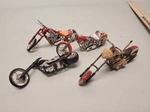 lot 5922 image: Diecast Chopper Motorcycle Lot- 1 Is Kansas City Chiefs