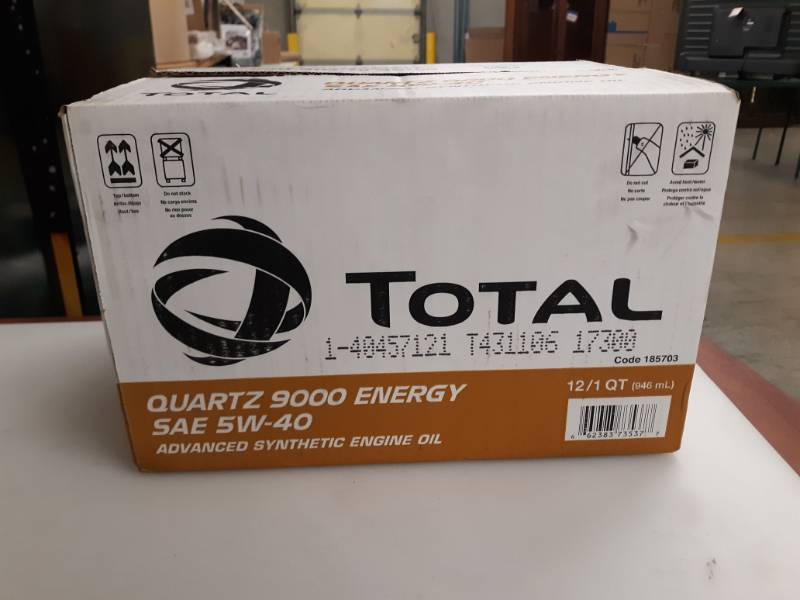 Total Quartz Energy 9000 5W-40 Oil 1qt