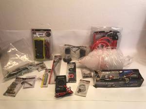 lot 1055 image: LOT OF MIX PROFESSIONAL TOOLS