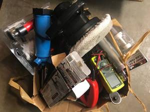 lot 1064 image: LOT OF MIX PROFESSIONAL TOOLS