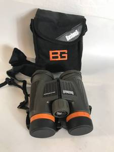 lot 1139 image: BUSHNELL WATERPROOF 10X42 PROFESSIONAL BINOCULARS