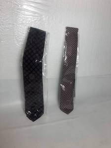 lot 1165 image: LOT OF MENS TIES