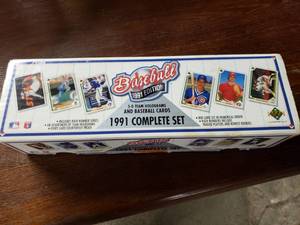 lot 5427 image: 1991 Upperdeck Baseball Card Set