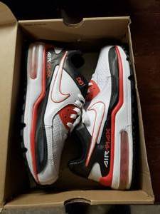 lot 5441 image: Nike Air Max Wright Size 10.5 Shoes