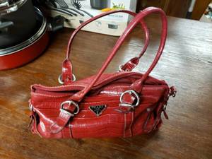 lot 5478 image: Designer Fashion Purse by Prada