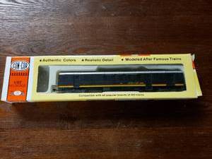 lot 5384 image: Con-Cor 187 HO Scale HO 72FT Passenger Car R.T.R. Diner