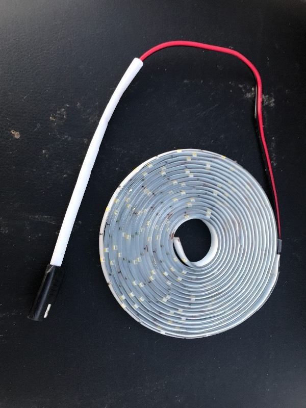 lot 211 image: 15 foot roll of LED lights as pictured