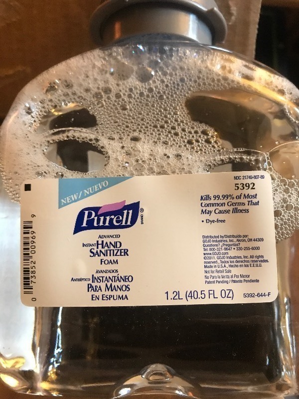 lot 394 image: 40 full ounces of Parell hand sanitizer as picture  expiration date January 2022