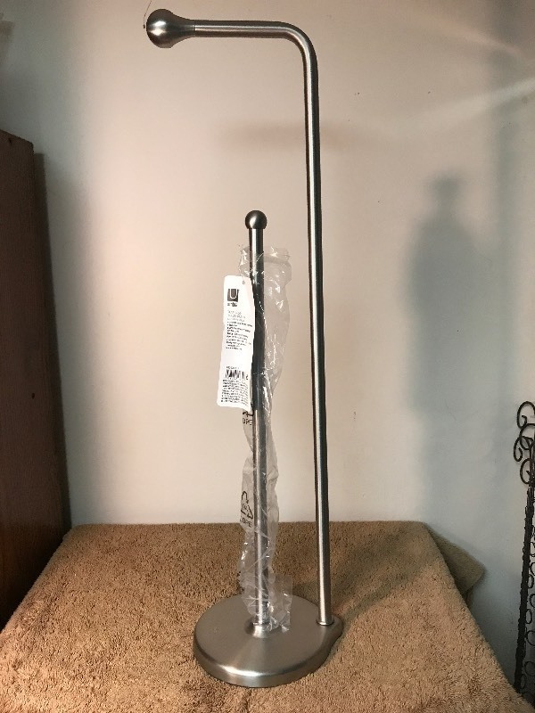 lot 488 image: Contemporary brushed steel toilet paper rack