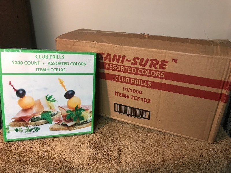 lot 493 image: Case of Assorted color frill picks as pictured