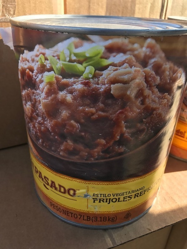 lot 621 image: Six large number 10 cans of refried beans as pictured