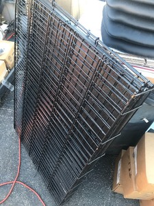 lot 147 image: Never used large dog crate the largest one they make