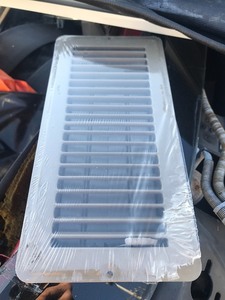 lot 161 image: (5) New 4 x 8 inch heating vent cover