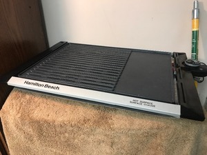 lot 251 image: Indoor grill