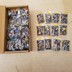 lot 21 image: approximately 65 bags of glass jewelry beads
