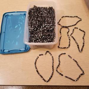 lot 29 image: 8 by 12 twist magnetic jewelry beads