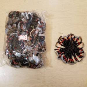 lot 62 image: approximately 320 Agate adjustable bracelet