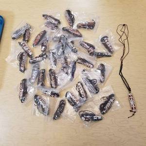 lot 98 image: 40 necklaces with tote