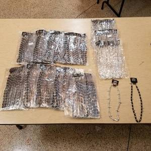 lot 118 image: over 140 necklaces