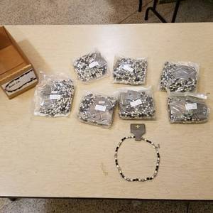 lot 120 image: approximately 84 chokers