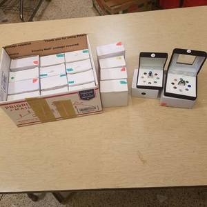 lot 183 image: 17 round gem rings - assorted sizes