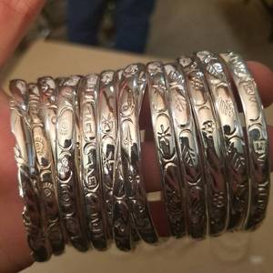 lot 219 image: approximately 48 bracelets