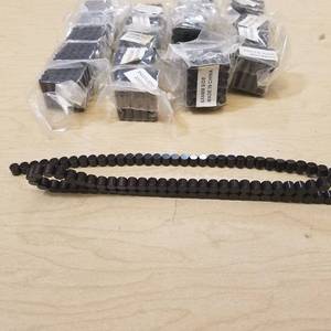 lot 243 image: 2,000 magnets - 6 by 6 mm side