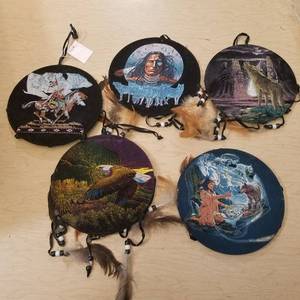 lot 244 image: approximately 50 Southwest style decor