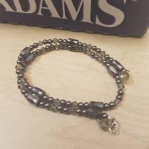 lot 264 image: approximately 175 magnetic bracelets - 15 in