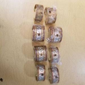 lot 2122 image: assorted bracelets - 8 count