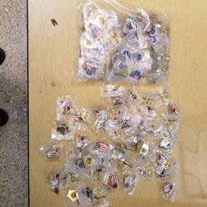 lot 2161 image: approximately 100 assorted pens - USA themed