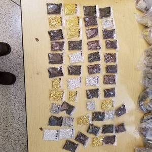 lot 2173 image: approximately 50 bags of assorted jewelry beads