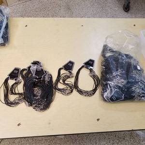 lot 2179 image: approximately 900 fashion jewelry necklaces