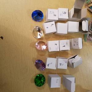 lot 2219 image: 14 count large jewels- 60 mm - assorted colors